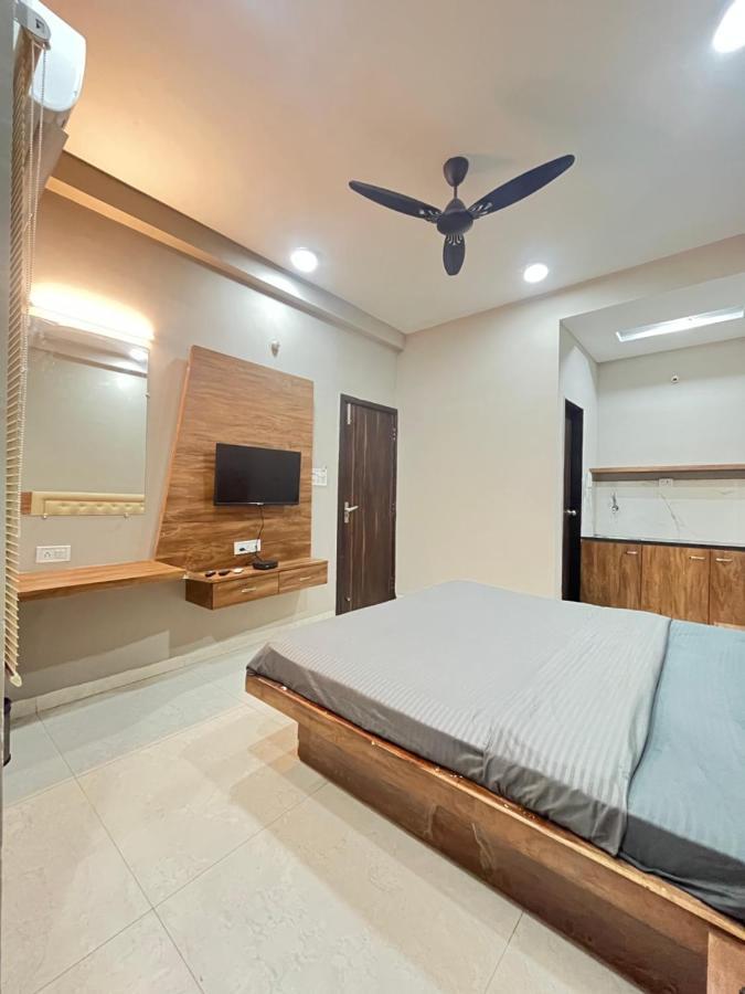 Stayzy Evanka Indore Esterno foto