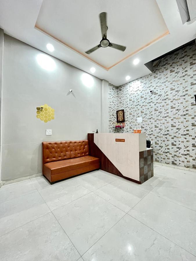 Stayzy Evanka Indore Esterno foto